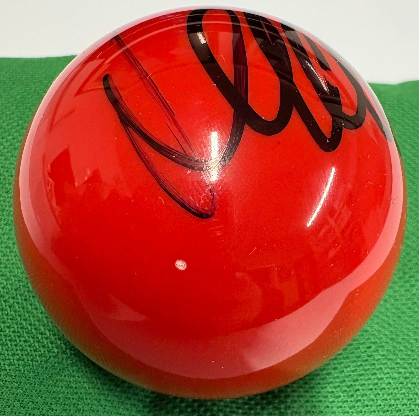 Hammad Miah Signed RED Snooker Ball + Dealer COA