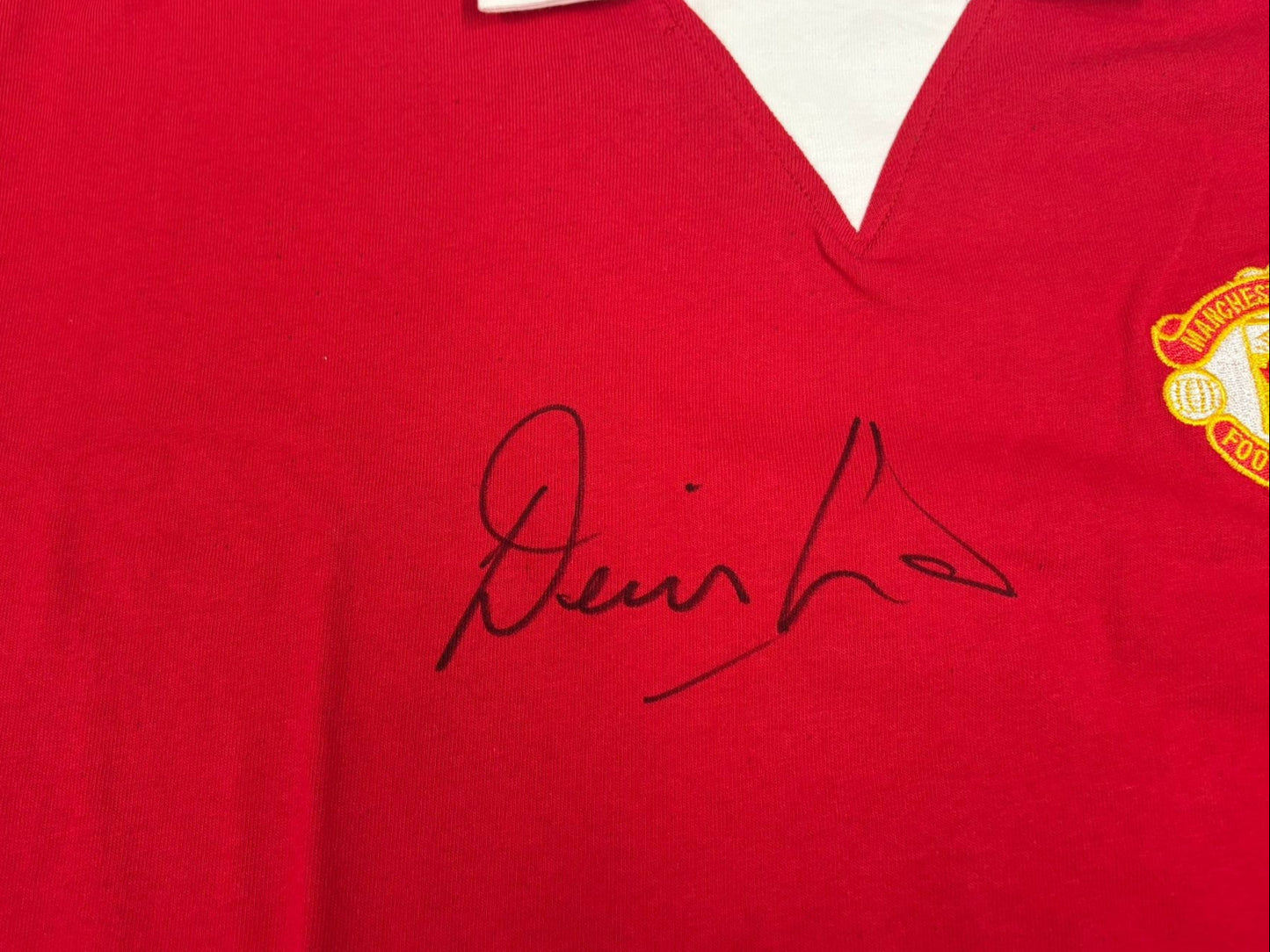 Denis Law Signed Retro 1970's Manchester United FC Football Shirt + COA