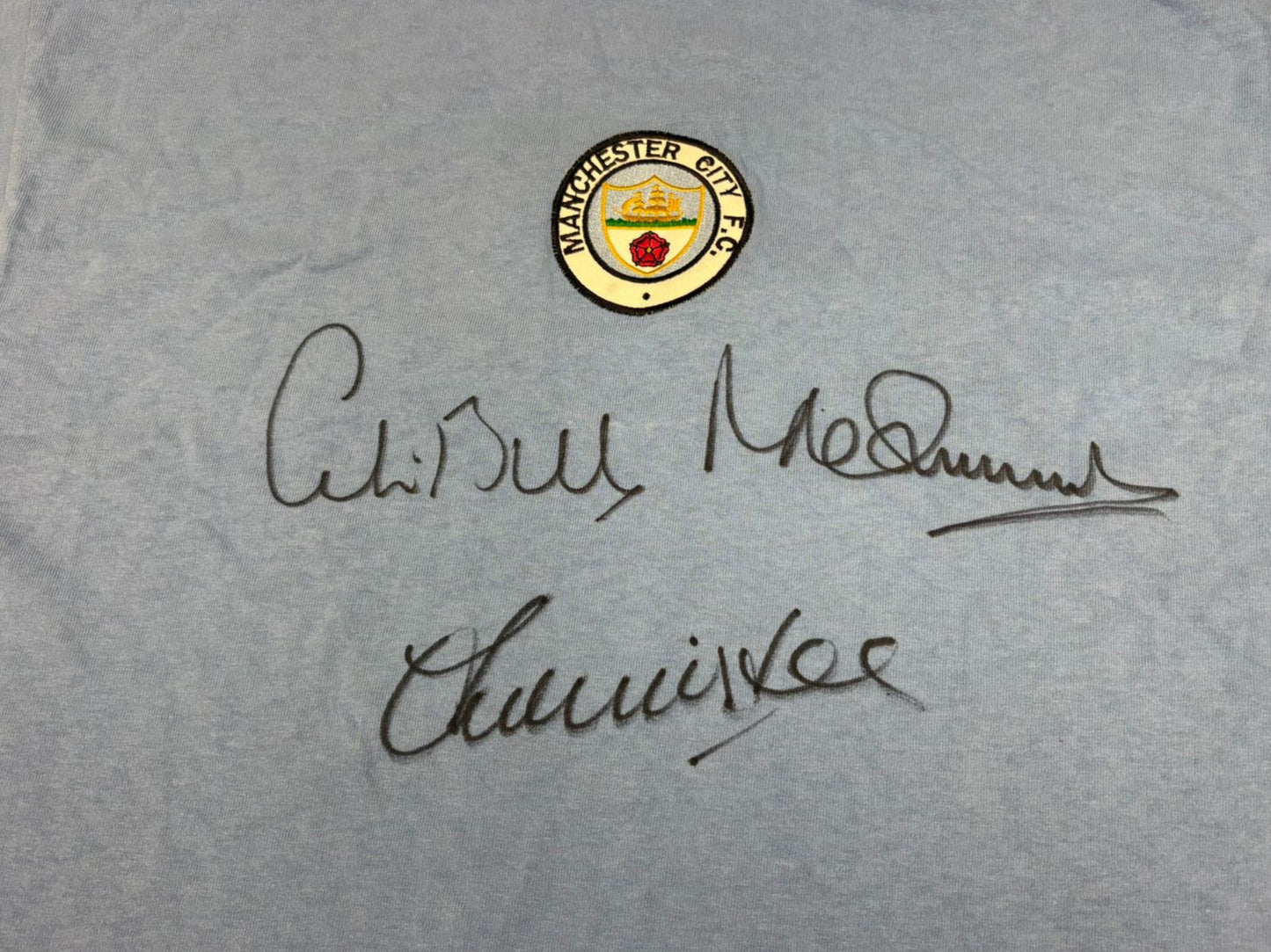 C Bell, F Lee, & M Summerbee Signed Retro 1972 Manchester City Football Shirt + COA