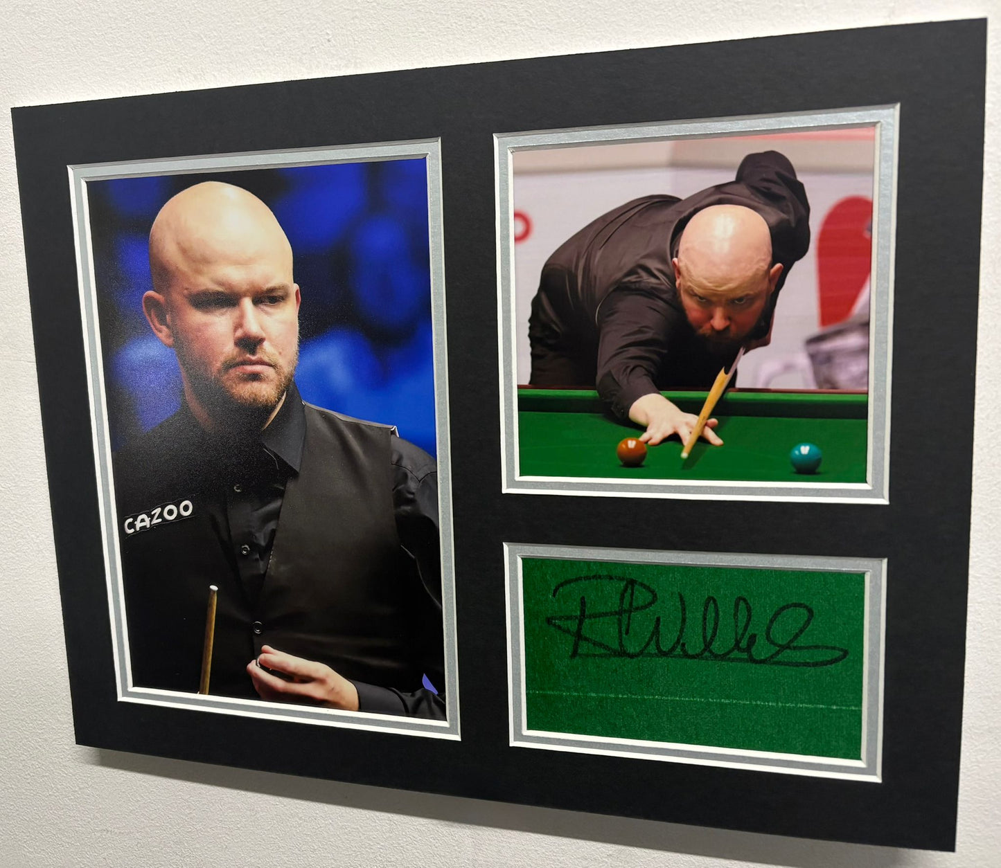 Professional Snooker Player Robbie Williams Signed Table Baize Display + Cert