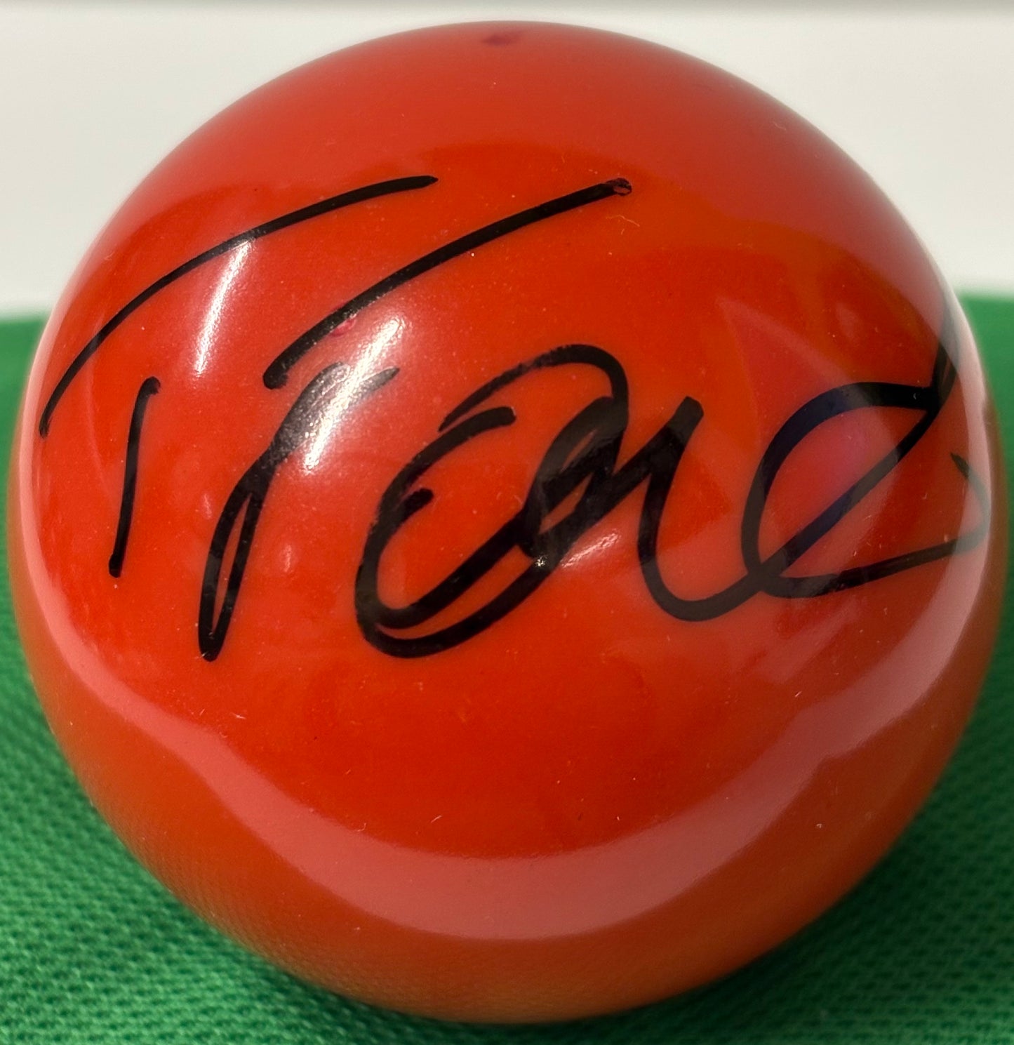 2024 Snooker Shootout Winner Tom Ford Signed Red Snooker Ball + Cert