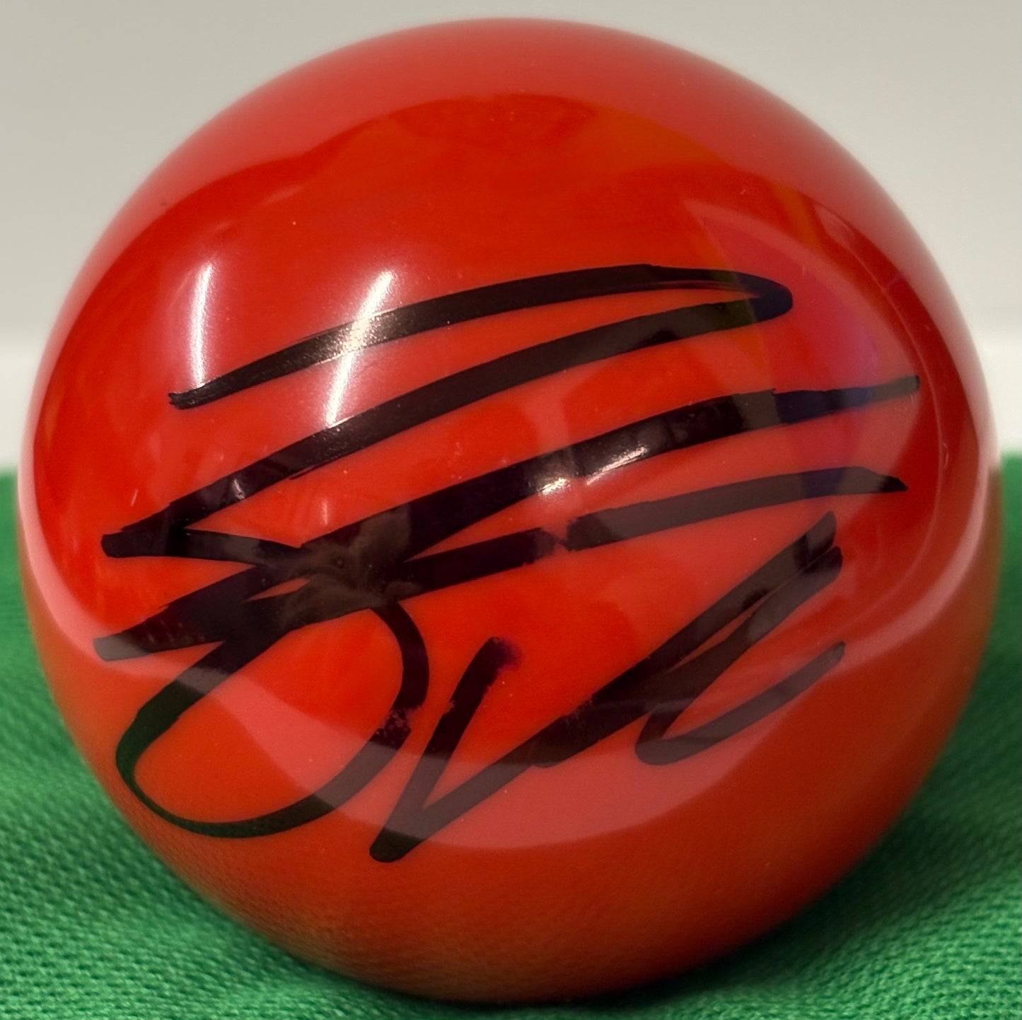 1x Ranking Event Winner Zhang Anda Signed Red Snooker Ball + COA