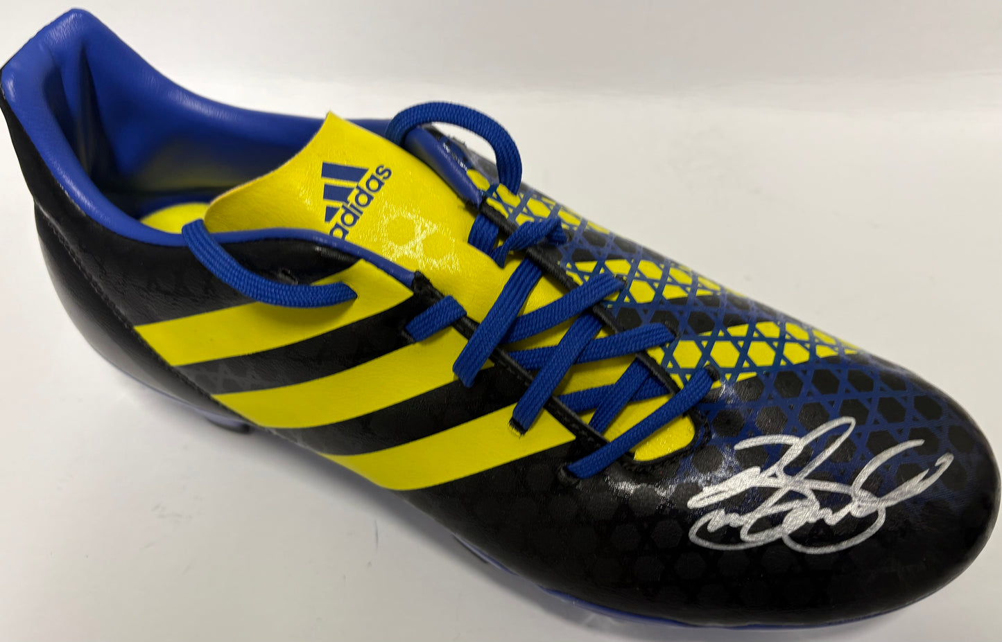 Brian O'Driscoll Signed Black & Yellow Adidas Rugby Boot In Acrylic Case with COA