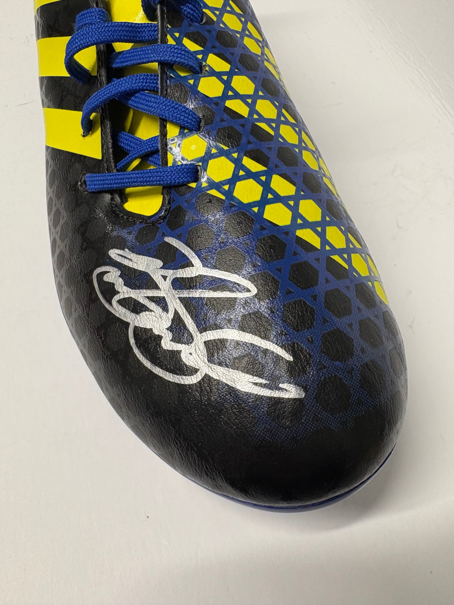 Brian O'Driscoll Signed Black & Yellow Adidas Rugby Boot In Acrylic Case with COA