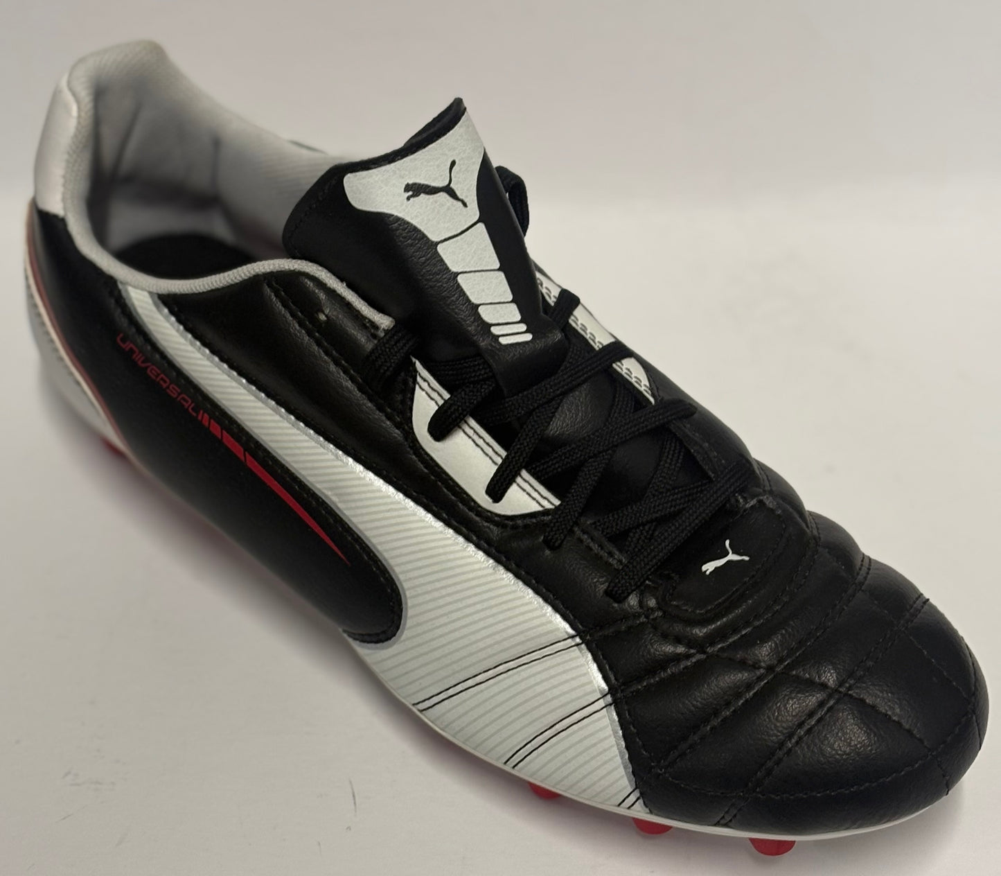 Kevin Keegan- Liverpool FC Signed Black & White Puma Football Boot with COA