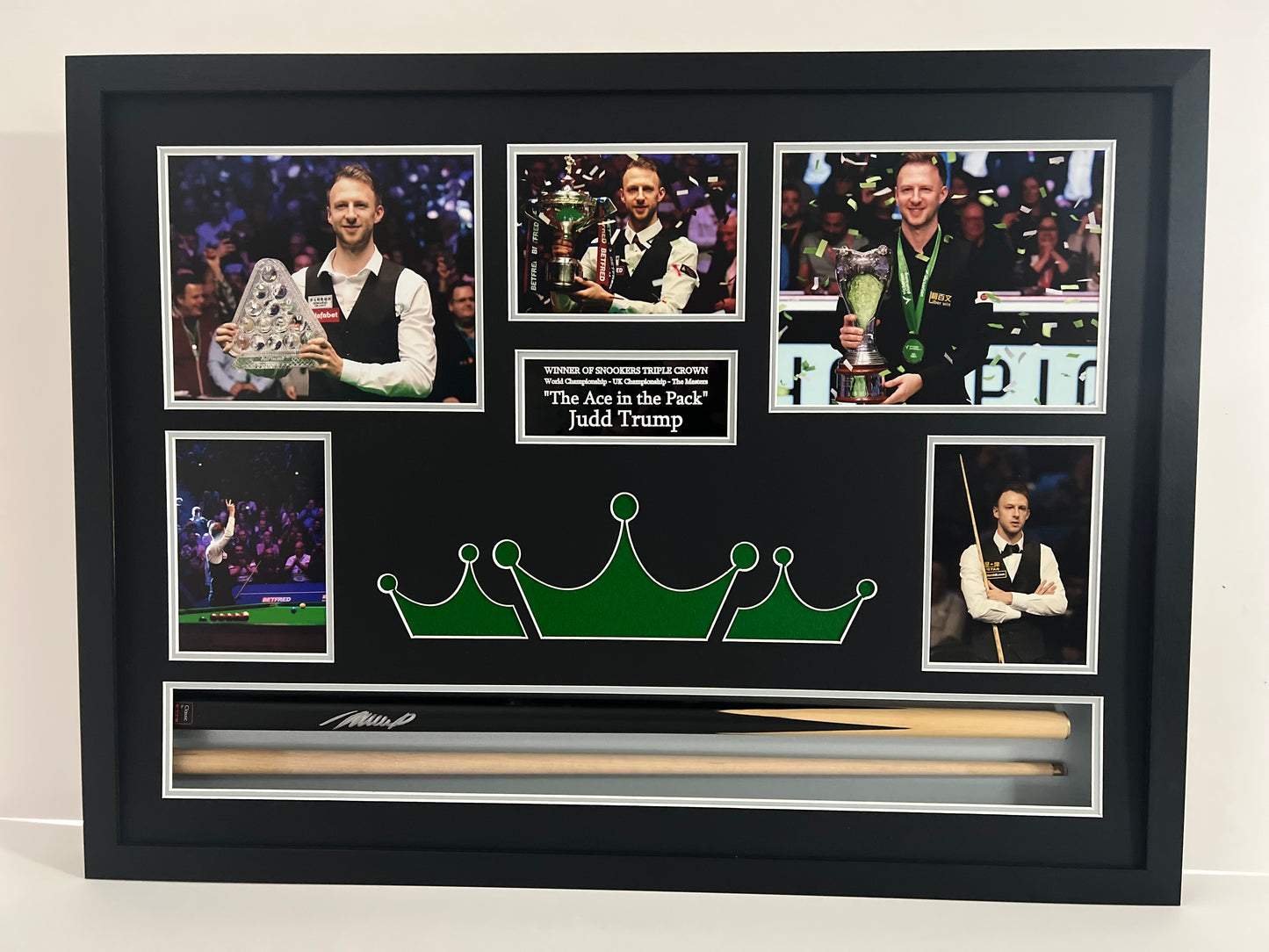 Judd Trump Five-Time Triple Crown Snooker Champion Framed Signed Snooker Cue & Photo Display + Cert