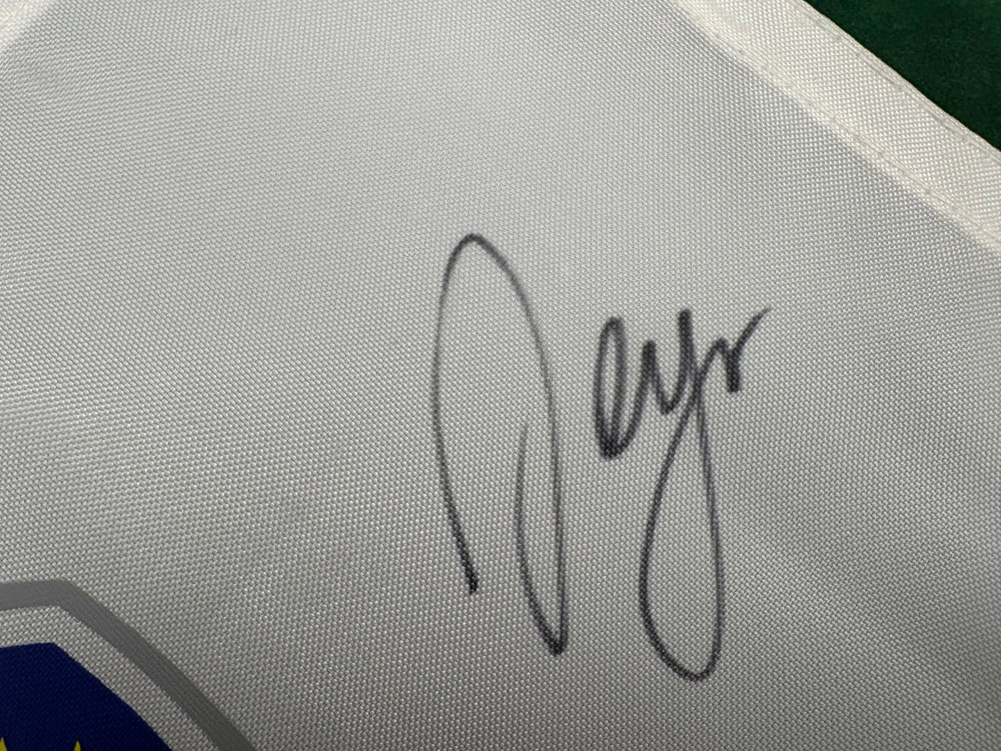 Sergio García Signed 2012 Ryder Cup at Medinah Golf Pin Flag + Dealer COA