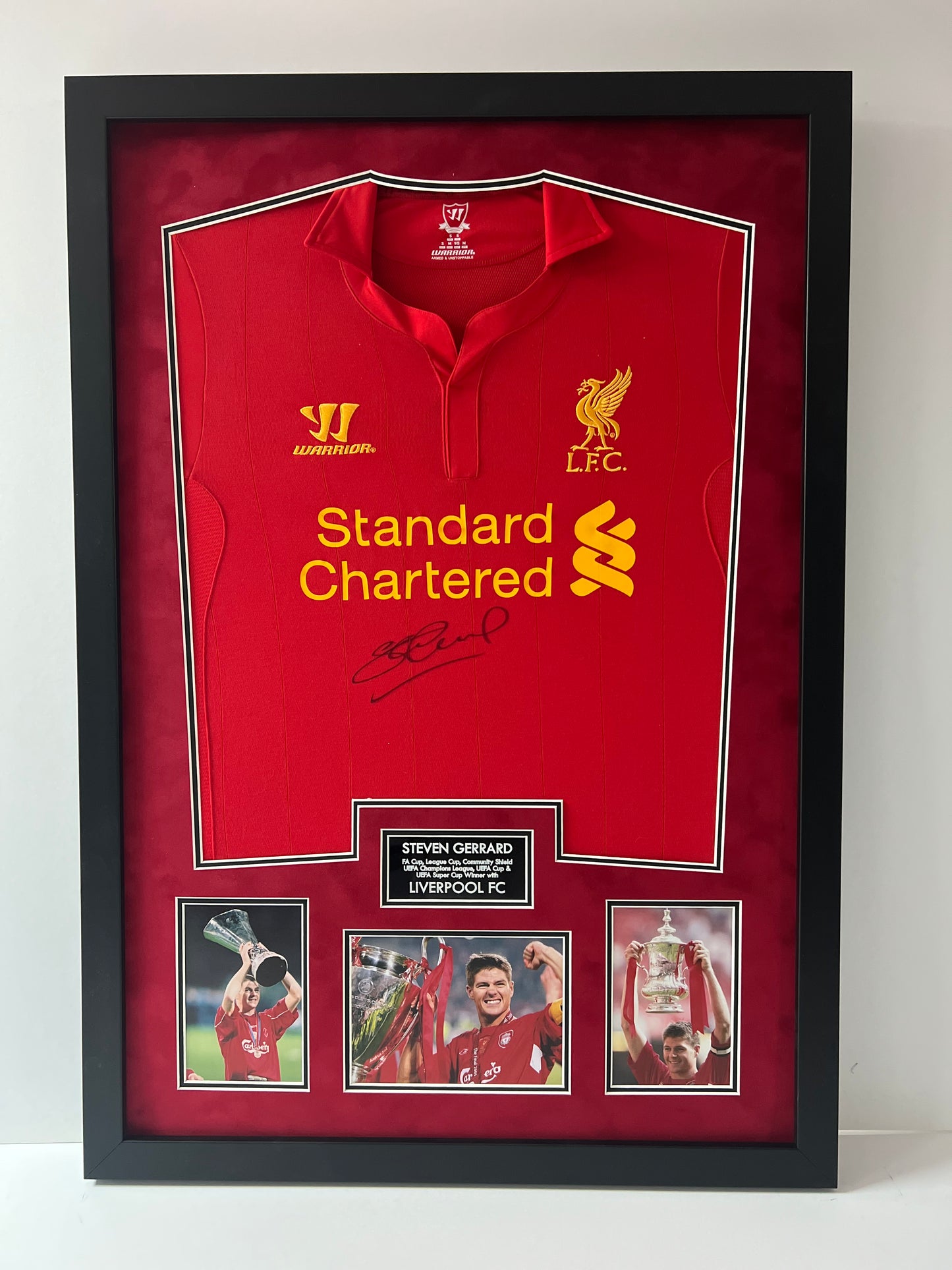 Steven Gerrard Signed & Framed Liverpool FC Shirt + Dealer COA