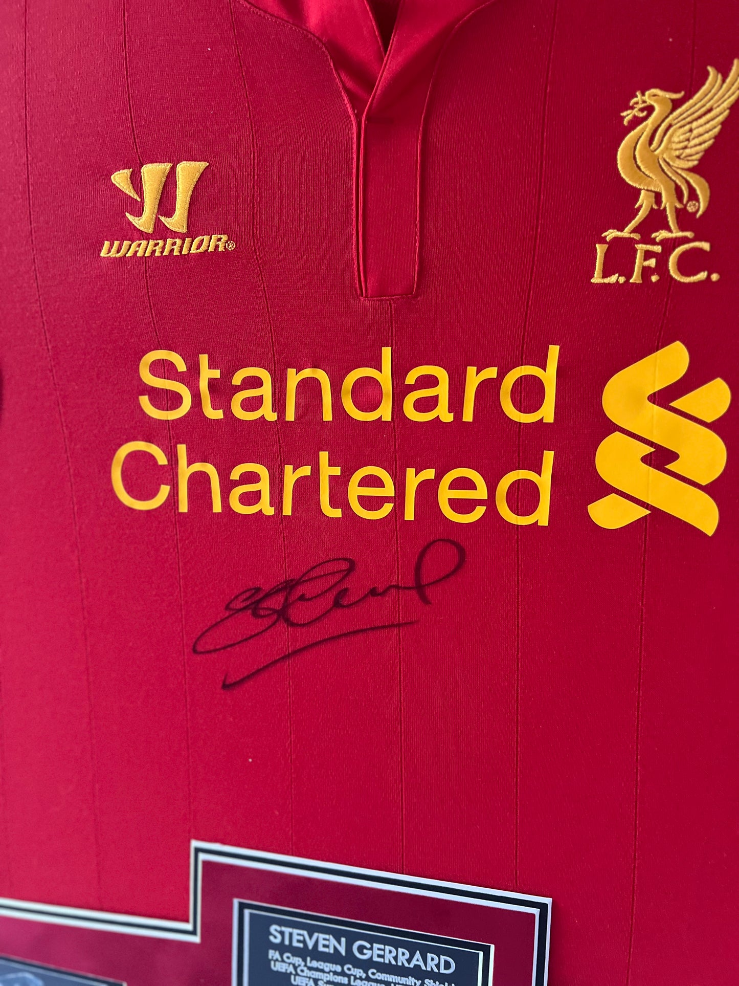 Steven Gerrard Signed & Framed Liverpool FC Shirt + Dealer COA