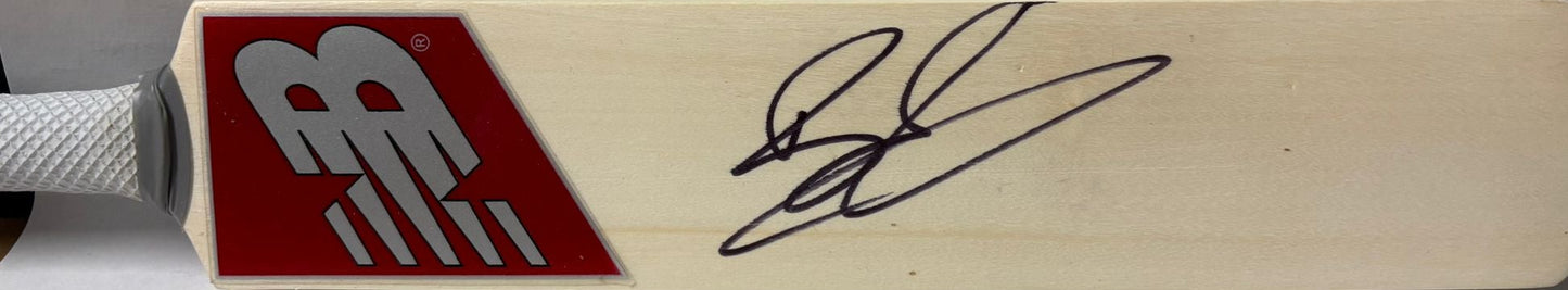 England & Nottinghamshire Cricketer Ben Duckett Signed Mini NB Cricket Bat + Dealer COA