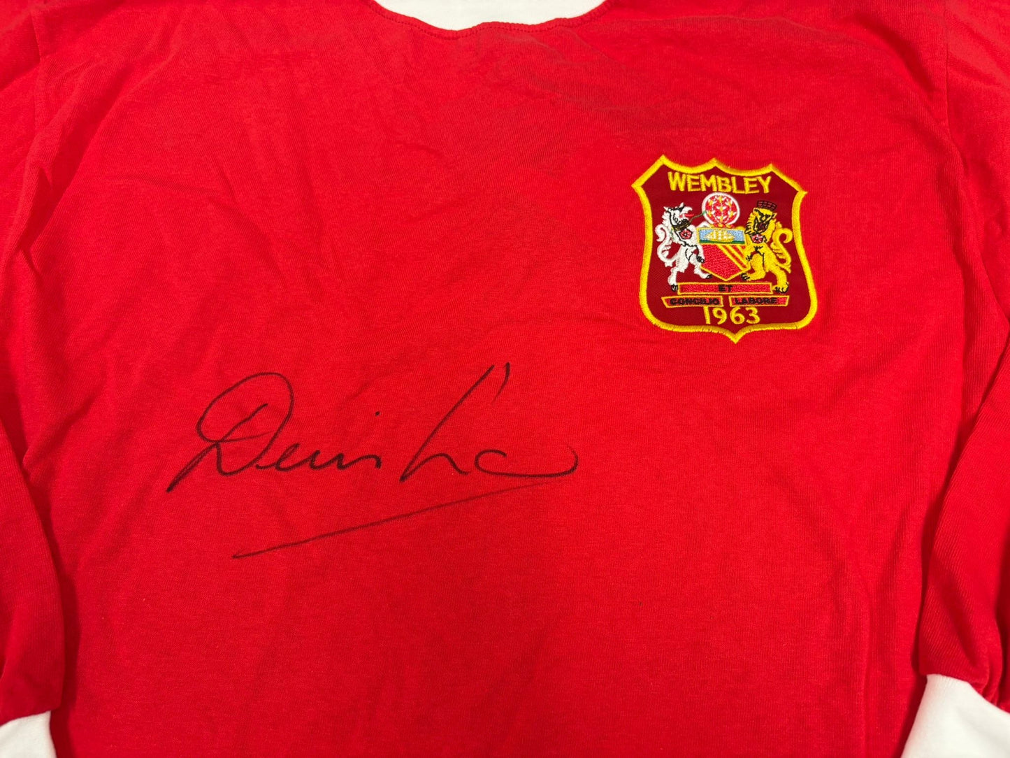 Denis Law Signed Retro Manchester United Wembley 1963 Football Shirt + COA