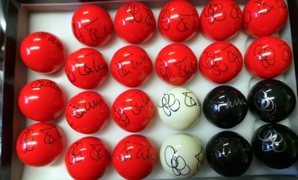 Cliff Thorburn Signed RED Snooker Ball + Dealer COA