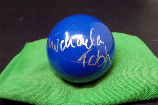Michaela Tabb Snooker Referee Signed BLUE Snooker Ball + Dealer COA