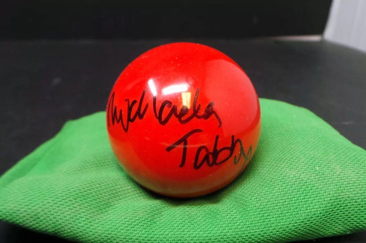 Michaela Tabb Snooker Referee Signed RED Snooker Ball + Dealer COA