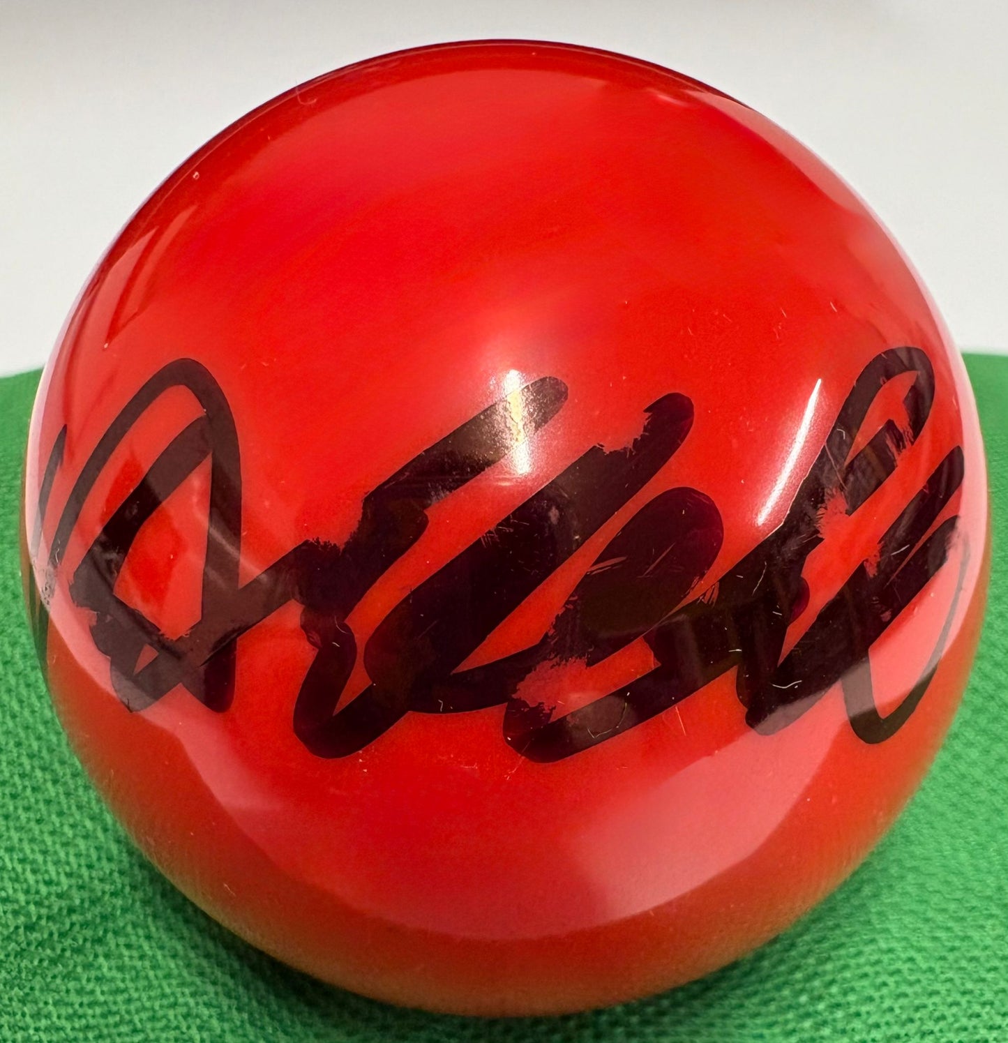 Zhou Yuelong Signed RED Snooker Ball + Dealer COA