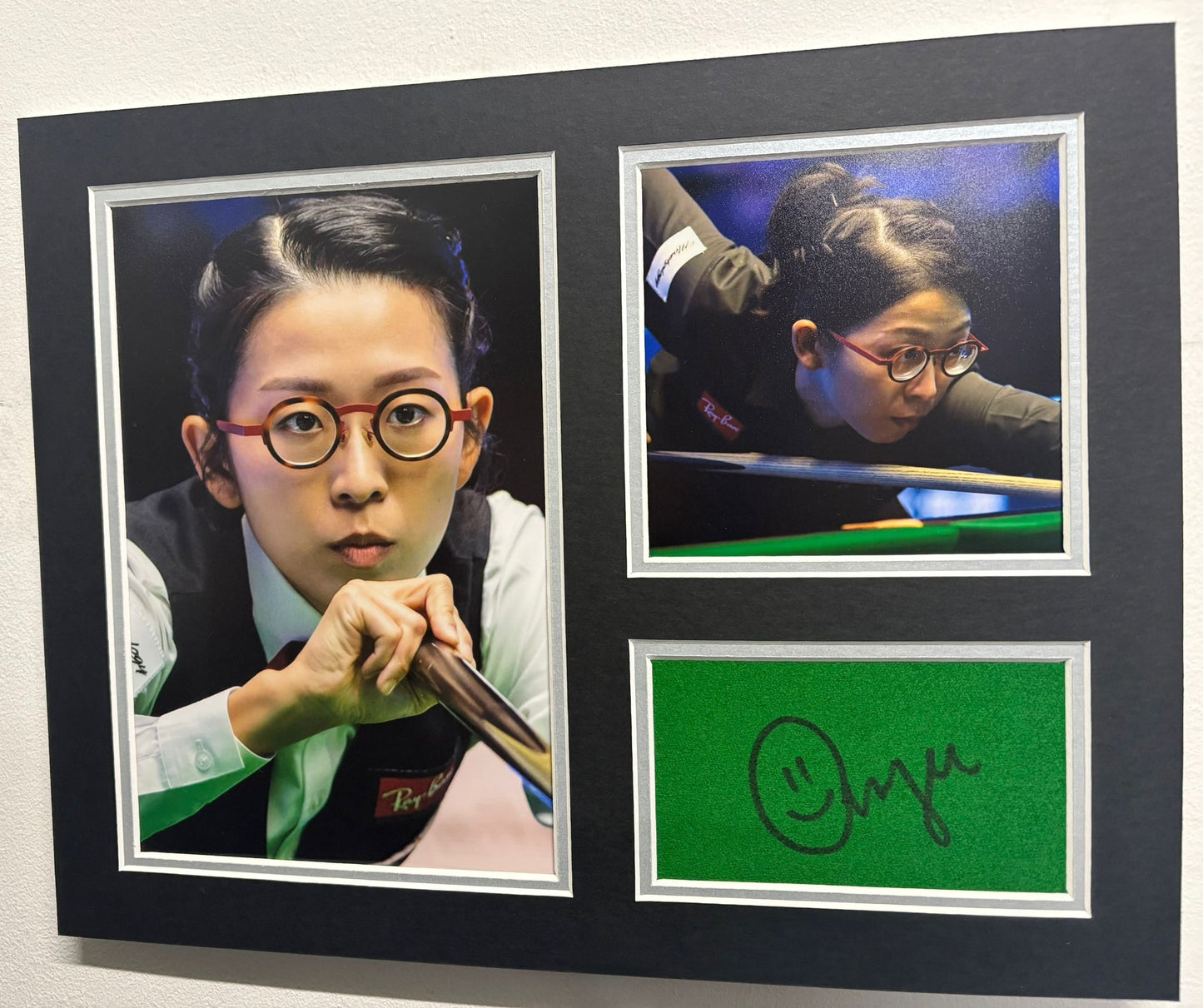 3x Women's World Snooker Champion OnYee Ng Signed Table Baize Display + Cert