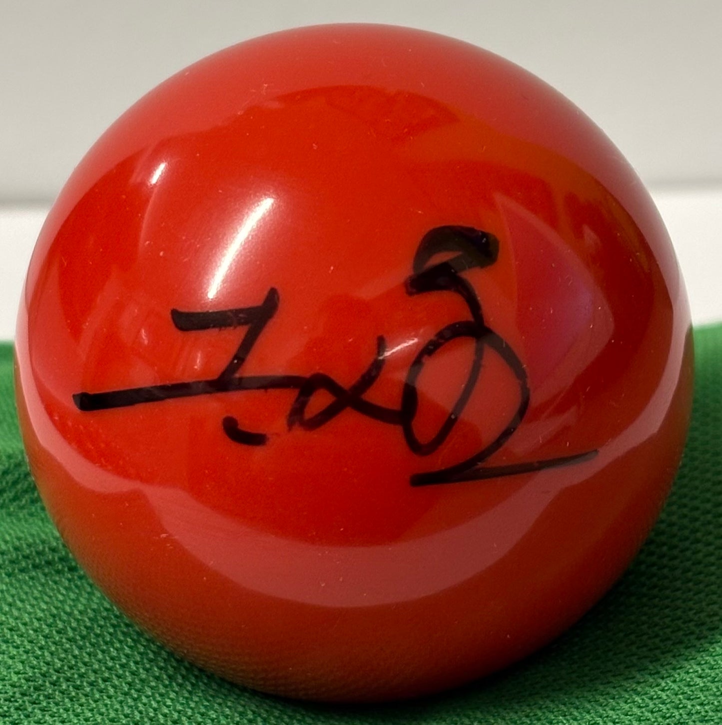 2025 Snooker World Champion Zhao Xintong Signed Red Full Size Snooker Ball + COA