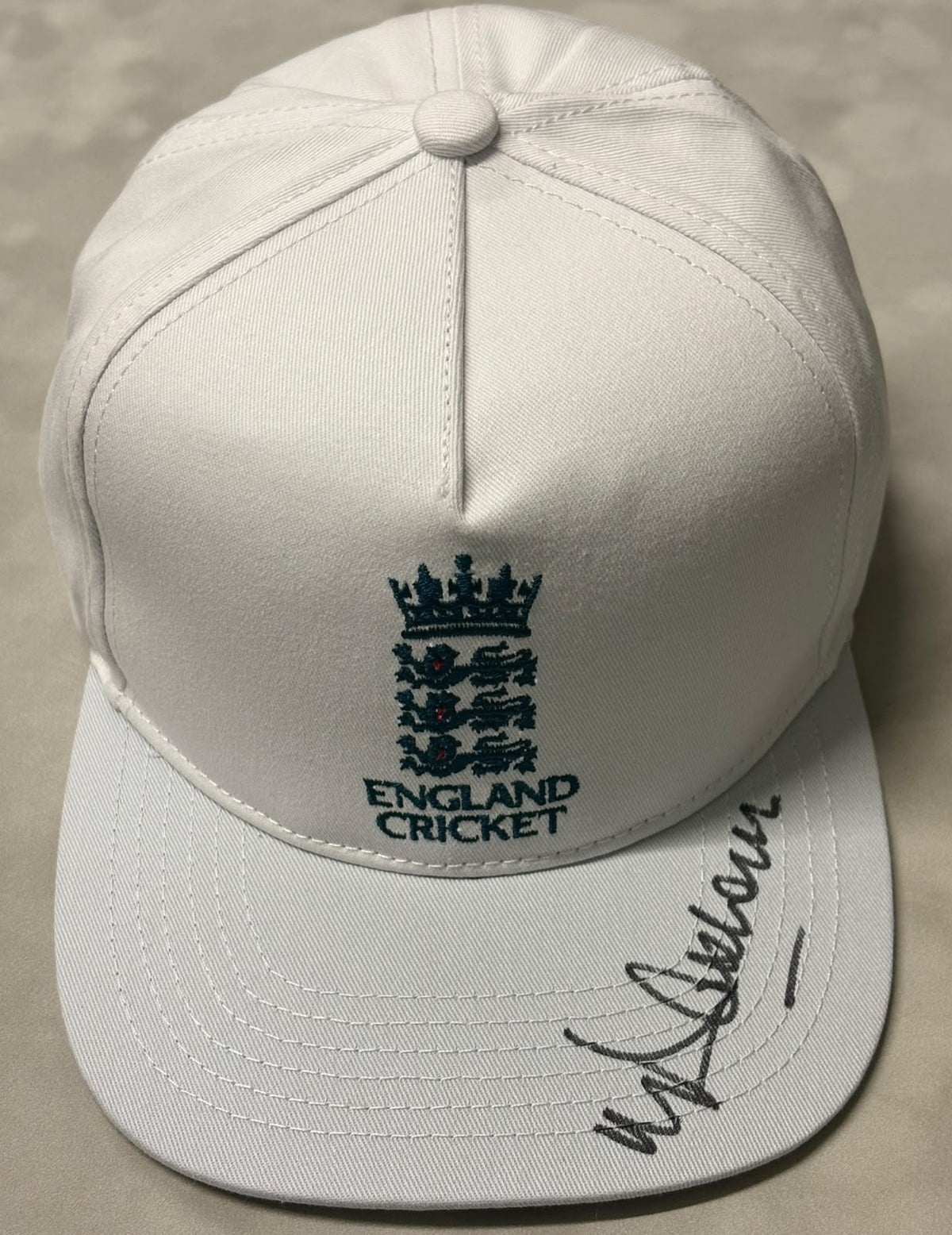 Michael Vaughan Former England Cricket Captain Signed White Cap + Dealer Cert
