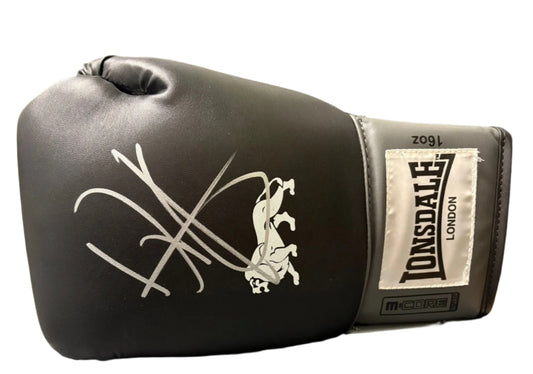 Denzel Washington 'The Hurricane' Very Rare Signed Lonsdale Boxing Glove + Cert