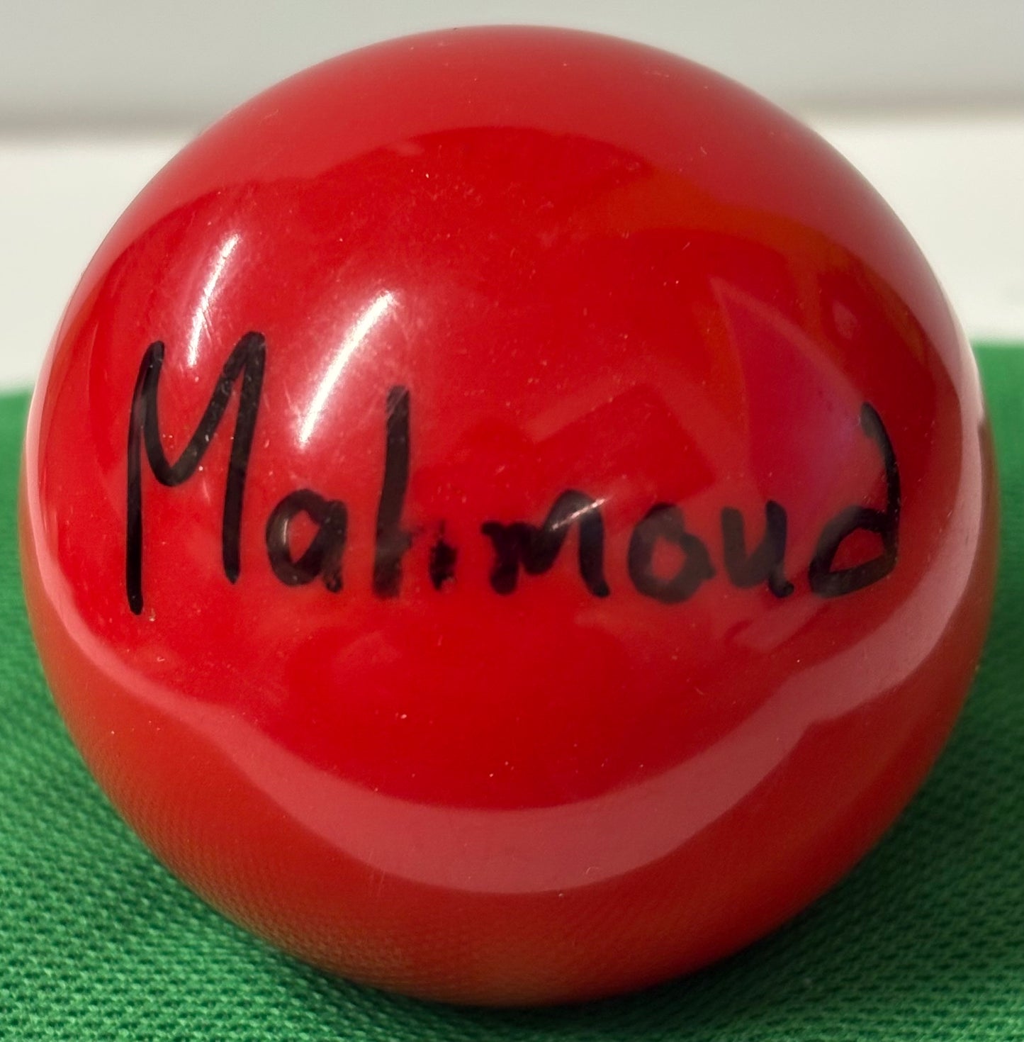 World Snooker Tour Player Player Mahmoud El Hareedy Signed Red 2’’ Snooker Ball + COA