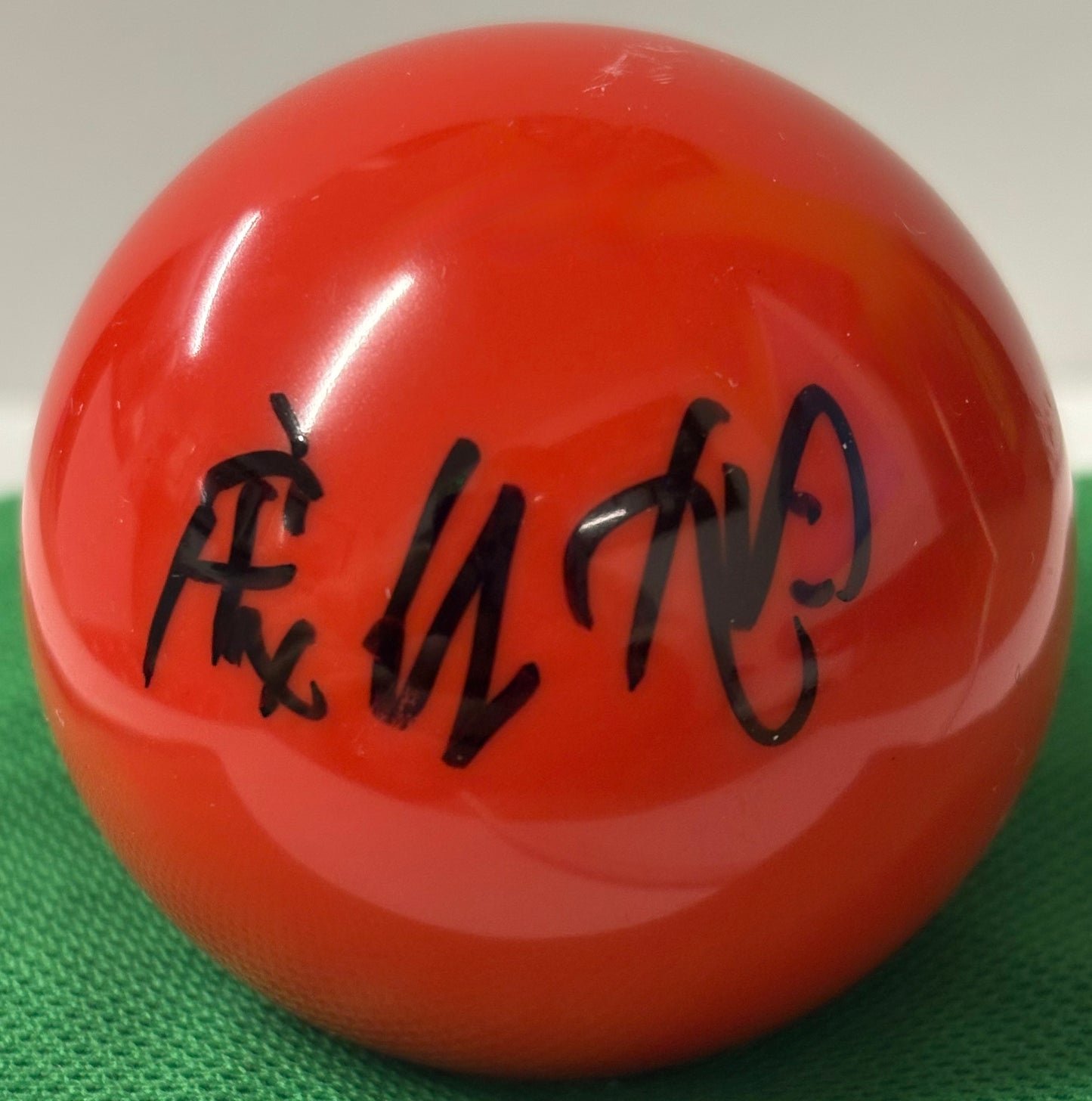 Chinese Snooker Player Pang Junxu Signed Red Snooker Ball + COA