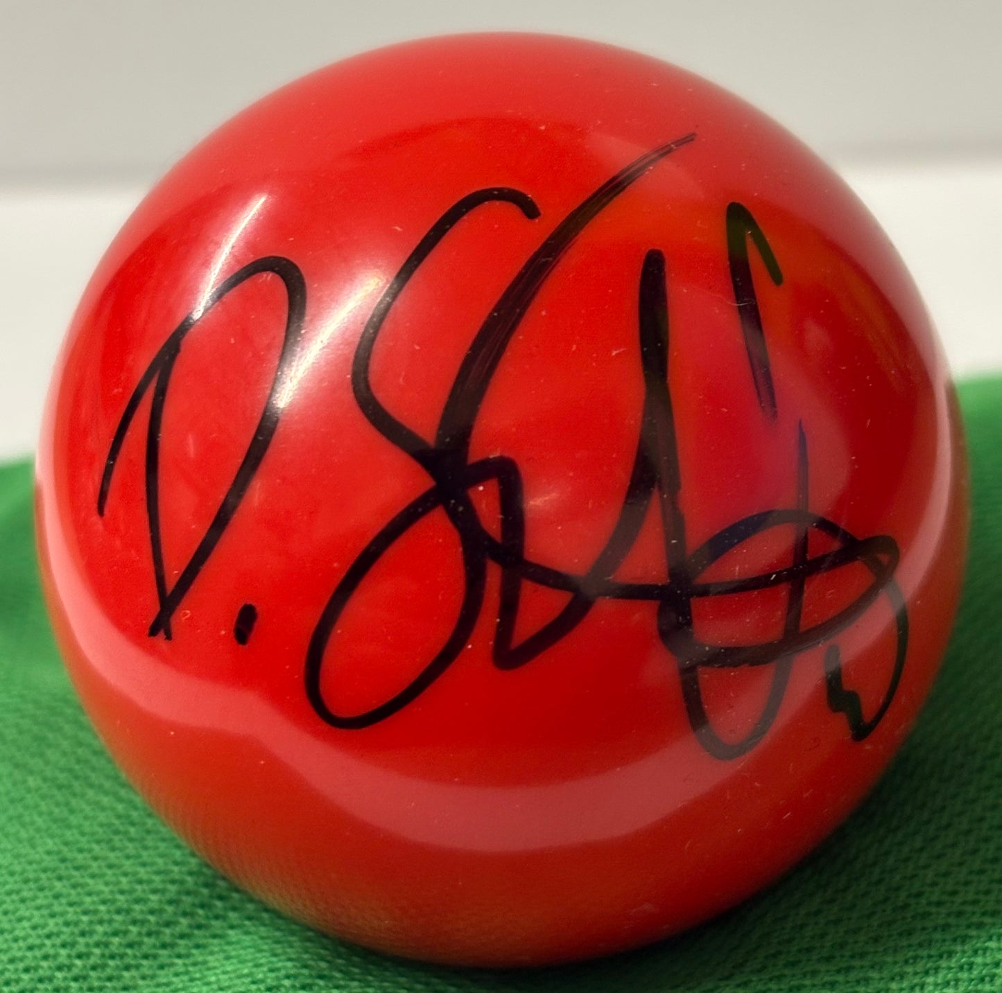 Dave Gilbert Signed Red Snooker Ball + Dealer COA