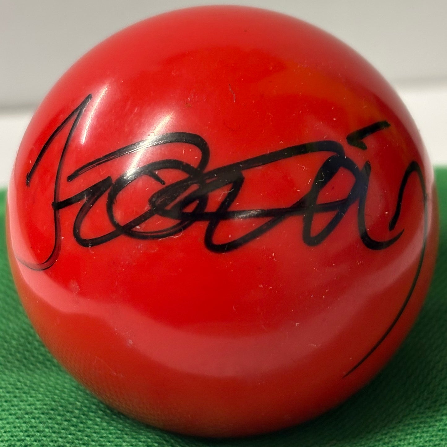 Iulian Boiko Signed Red Snooker Ball + Dealer COA