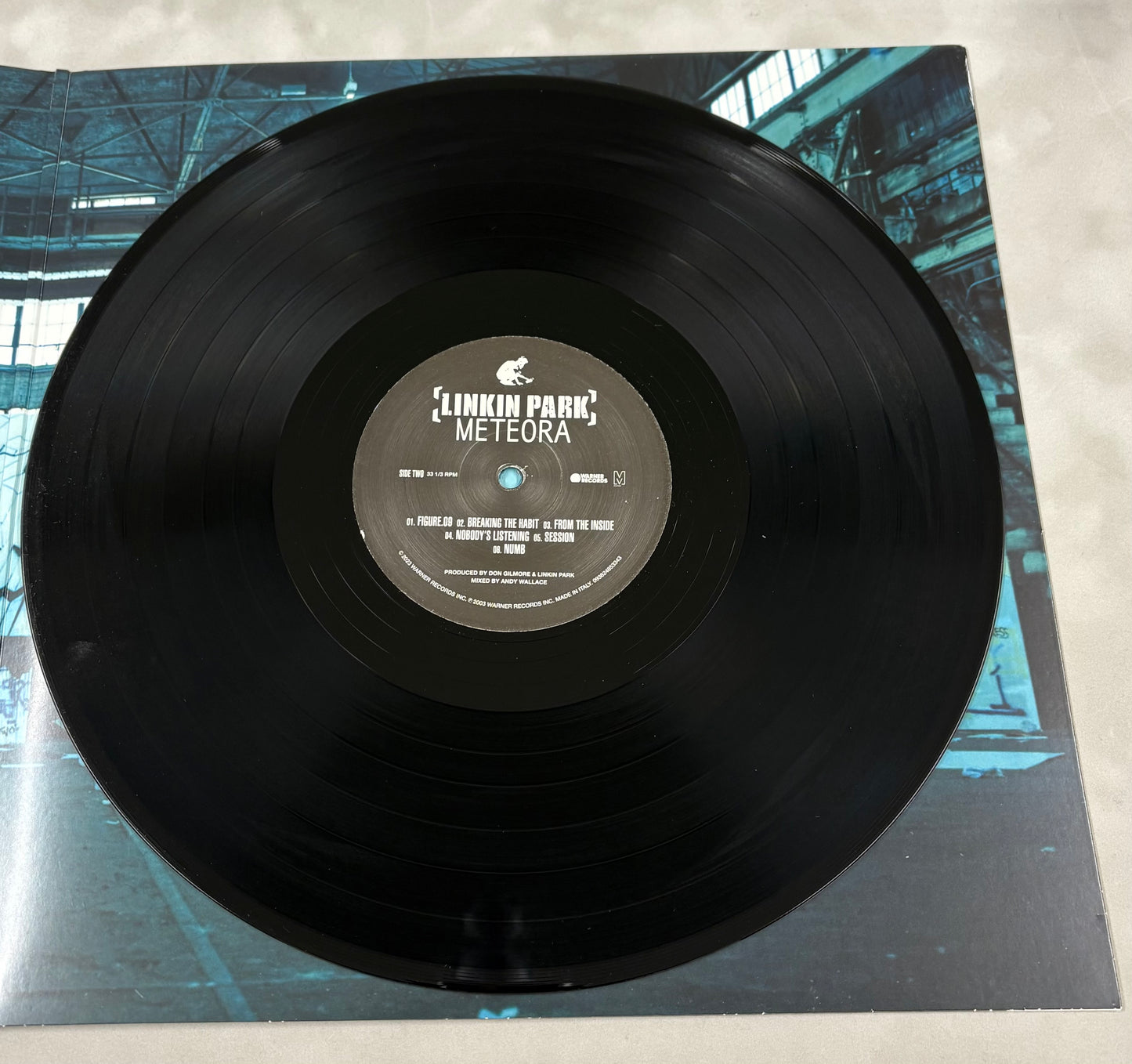 Dave Farrell 'Linkin Park' Signed Meteora 12'' Vinyl with COA (1)