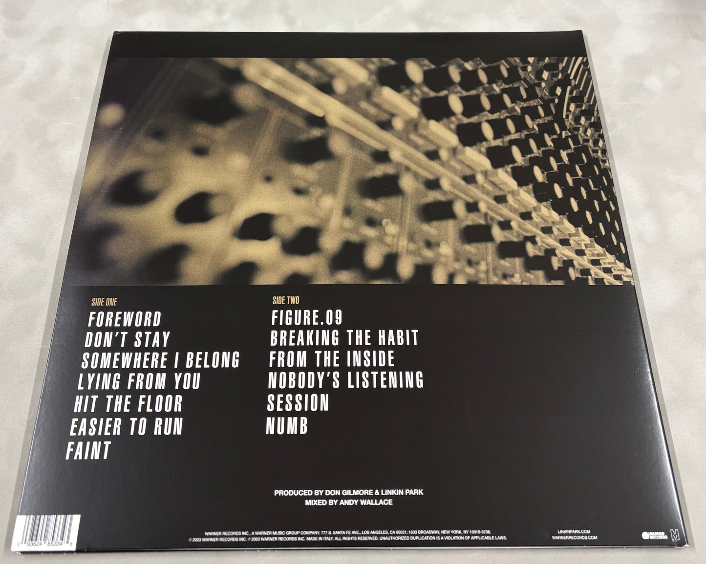 Dave Farrell 'Linkin Park' Signed Meteora 12'' Vinyl with COA (1)