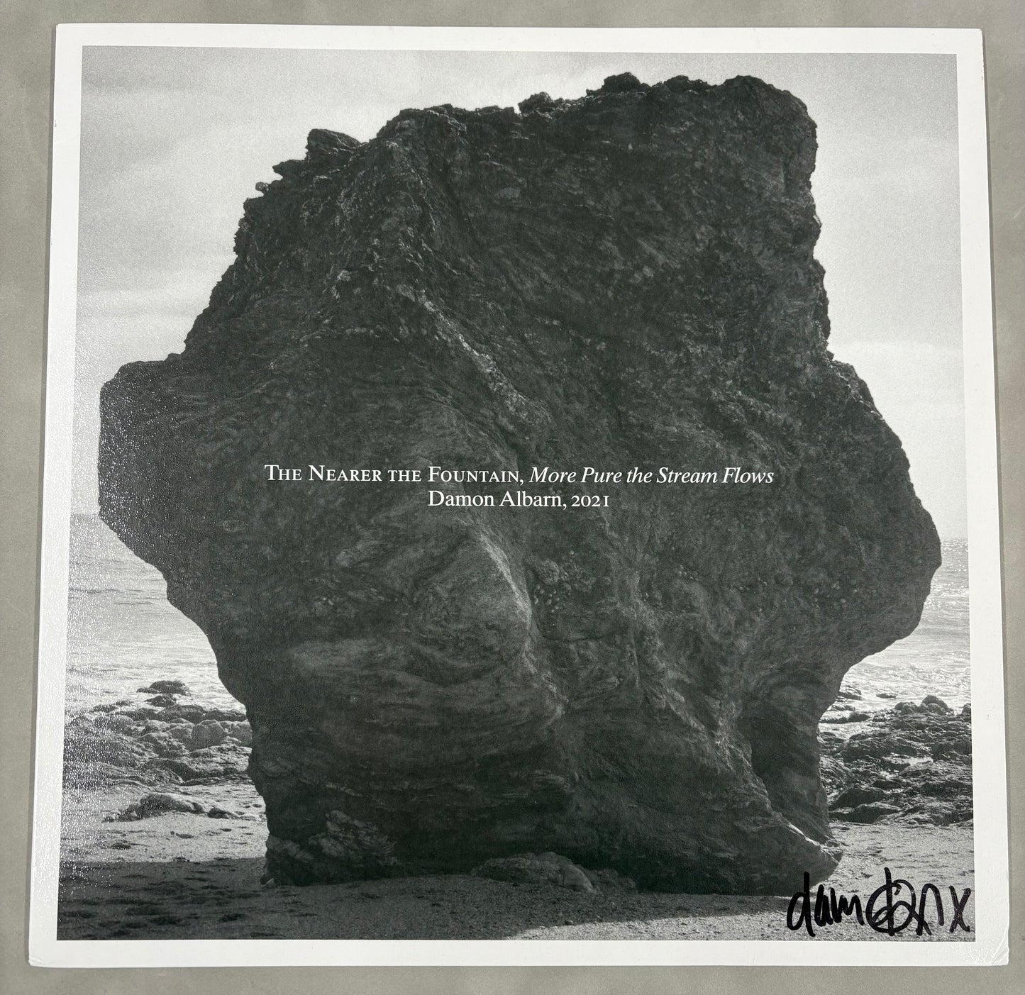 Damon Albarn Signed The Nearer the Fountain, More Pure the Stream Flows 12'' Vinyl with COA (2)
