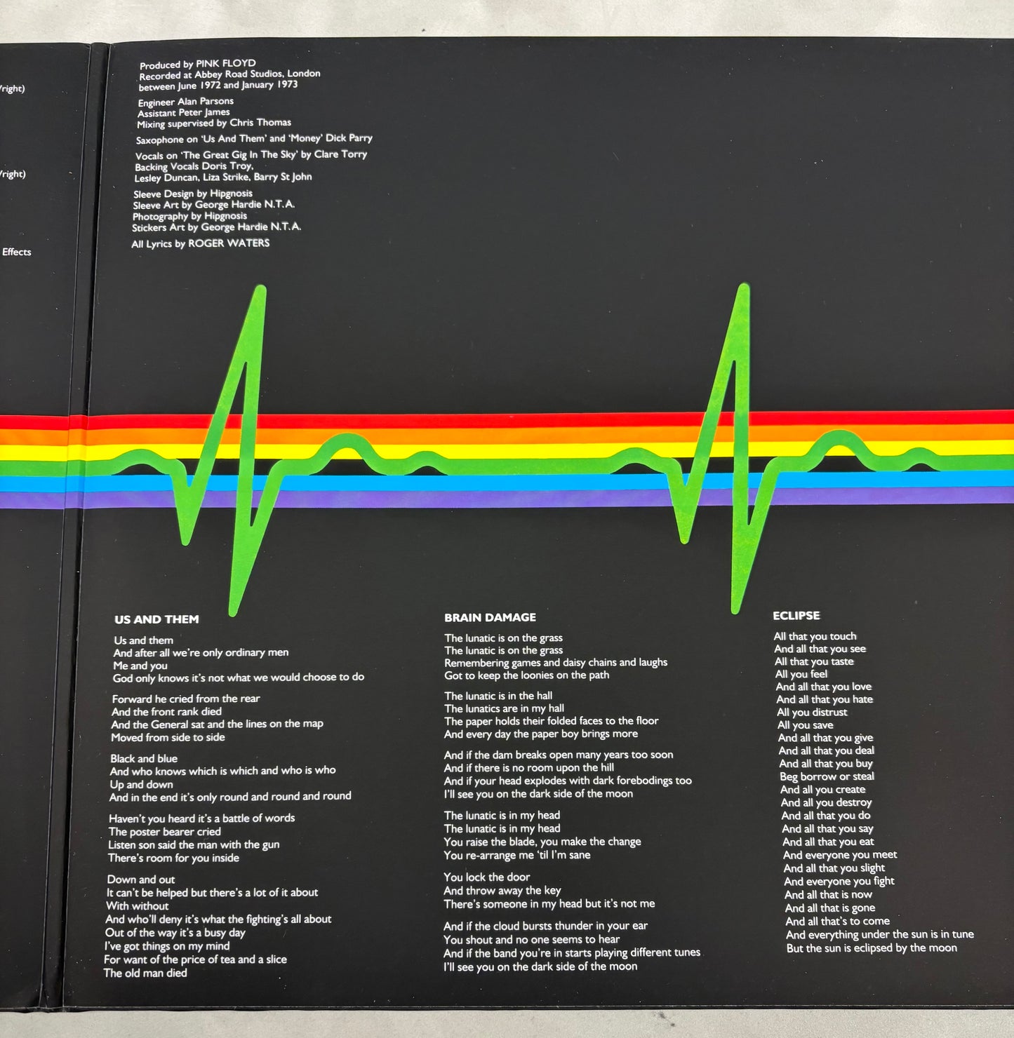 Roger Waters 'Pink Floyd' Signed The Dark Side of the Moon 12'' Vinyl with COA