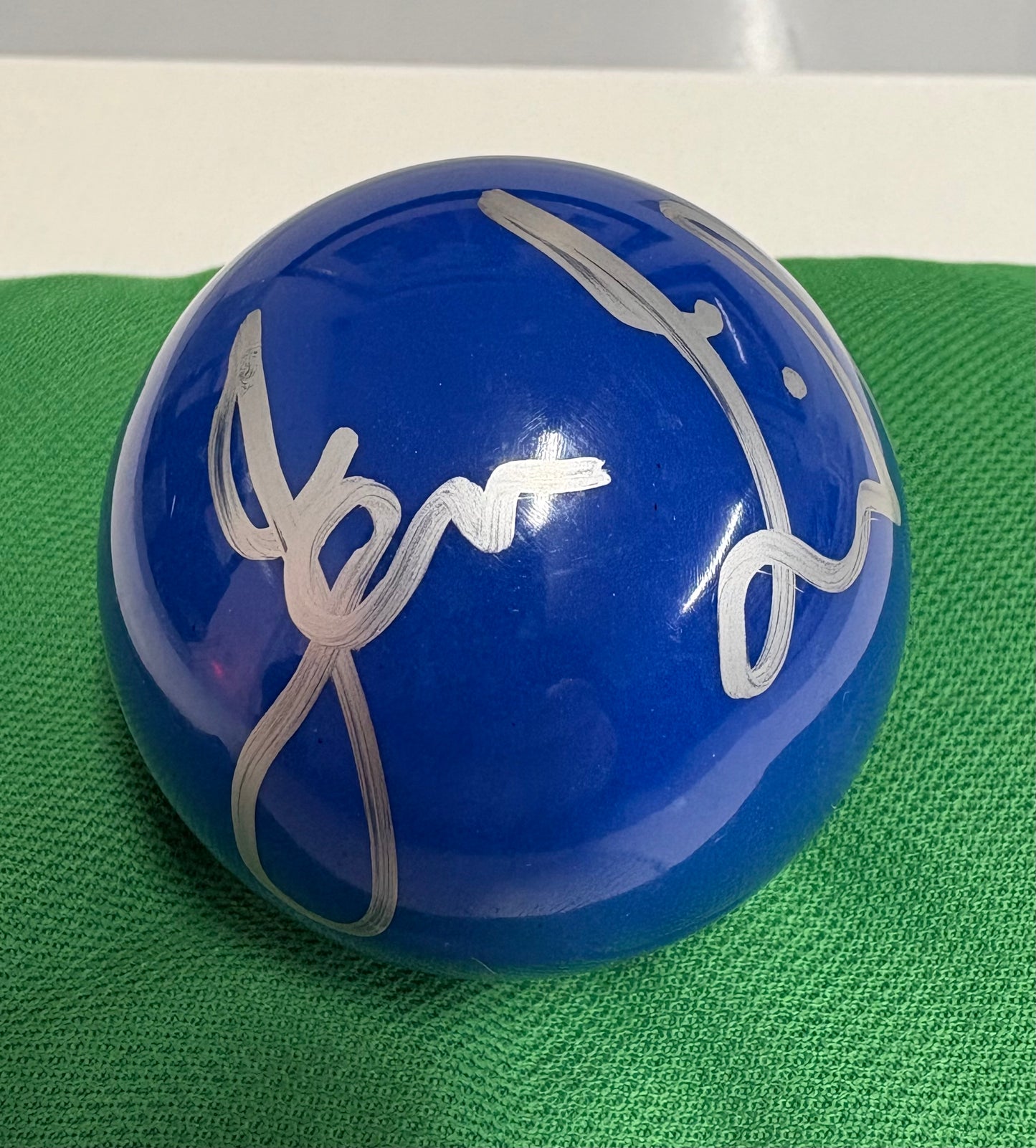 Jack Lisowski Signed BLUE Snooker Ball (Private Signing) + Dealer COA