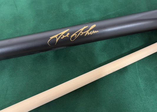 Joe Johnson Gold Signed Classic Black Snooker Cue with COA