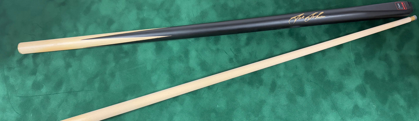 Joe Johnson Gold Signed Classic Black Snooker Cue with COA