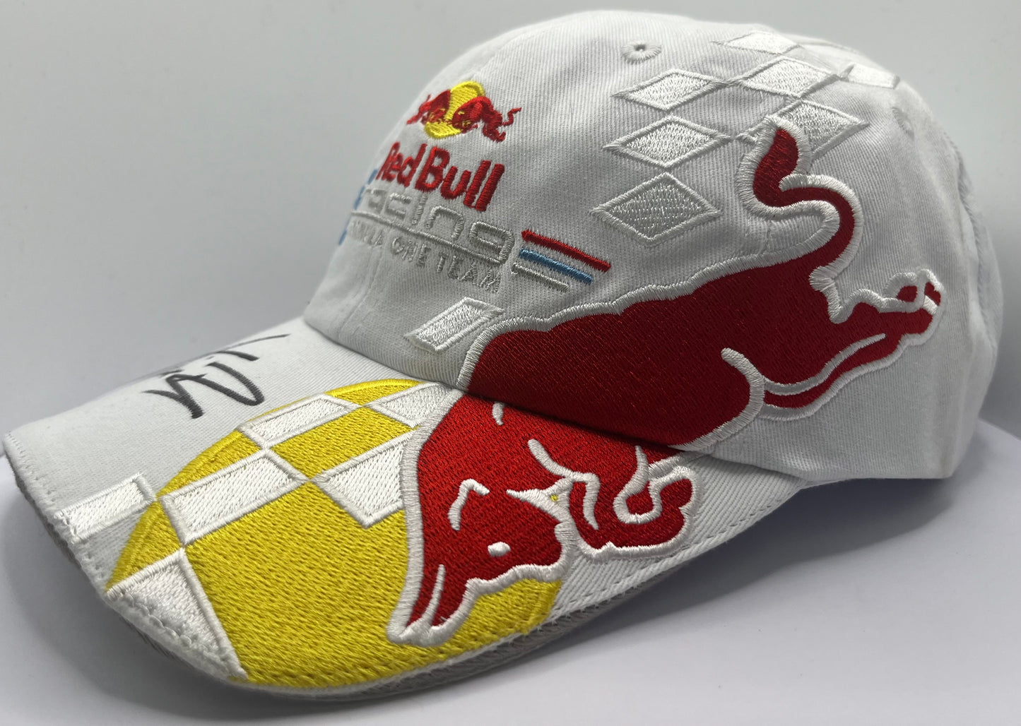 Felix Baumgartner of Red Bull Stratos (Daredevil Base Jumper) Signed Cap with COA