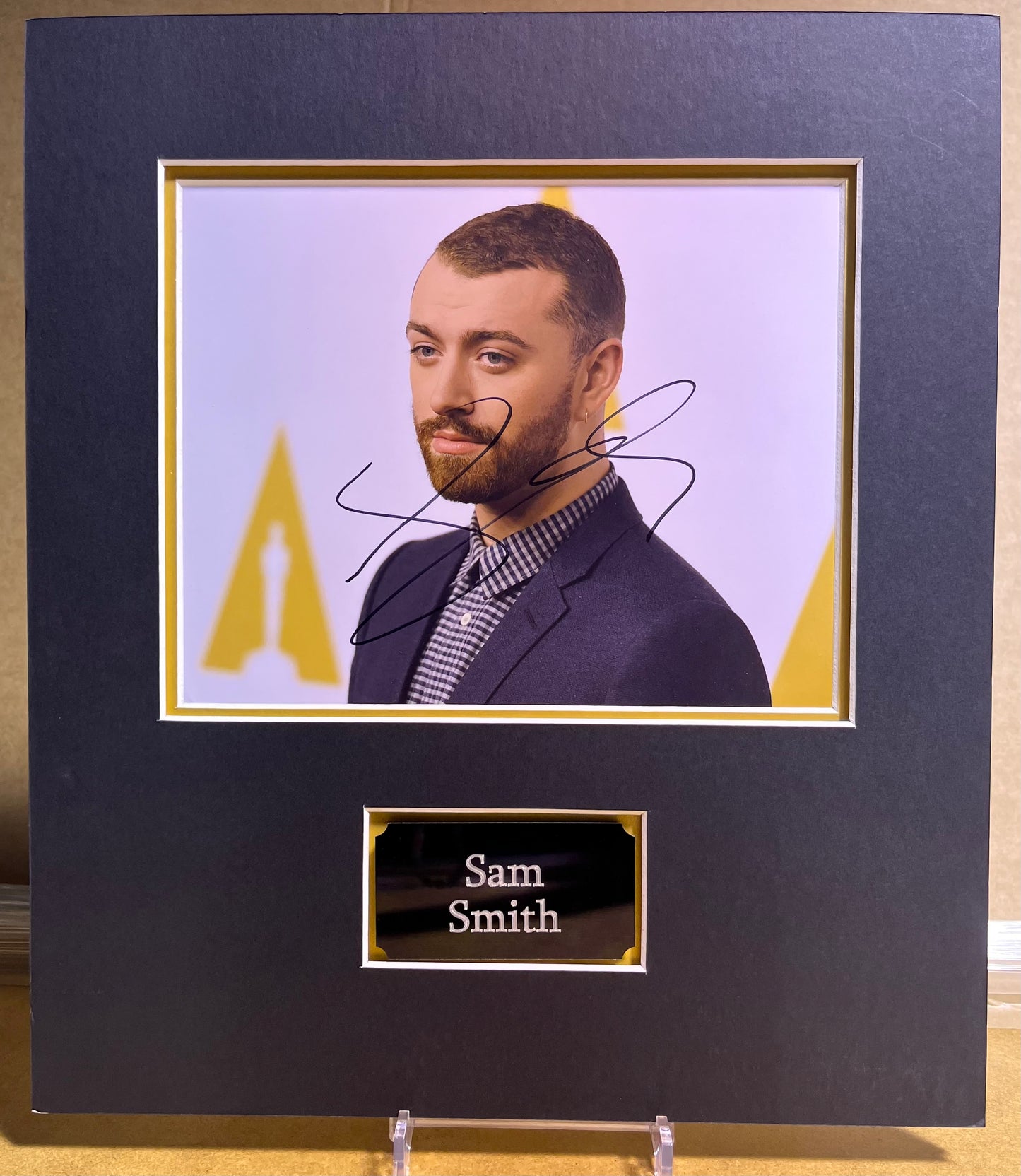 Sam Smith - English Singer Songwriter Signed & Mounted 10x8 Photo Display with COA
