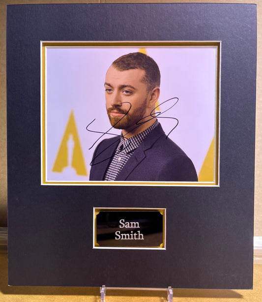 Sam Smith - English Singer Songwriter Signed & Mounted 10x8 Photo Display with COA
