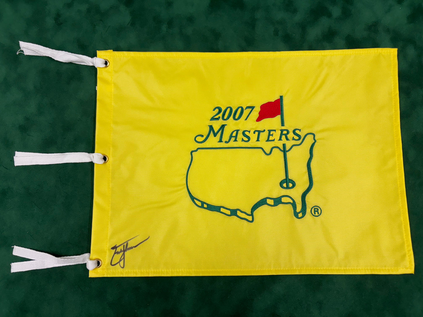 Zach Johnson Winner Signed 2007 Masters Golf Flag + Dealer COA
