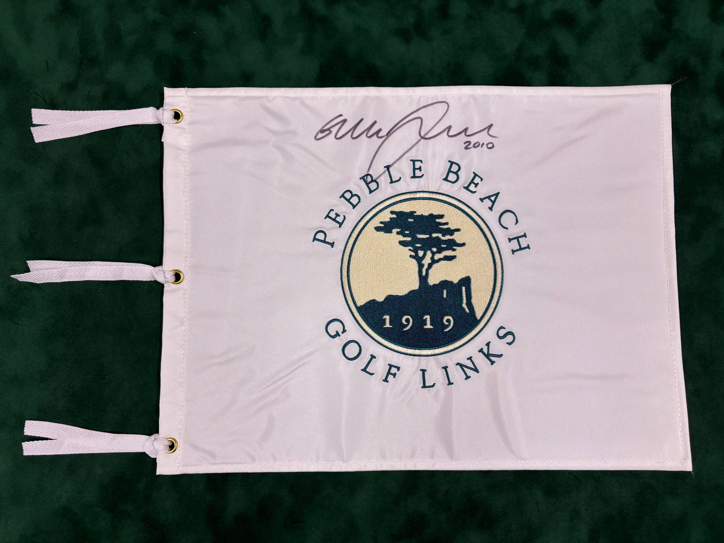 Graeme McDowell Winner Signed 2010 US Open at Pebble Beach Golf Flag + Dealer COA