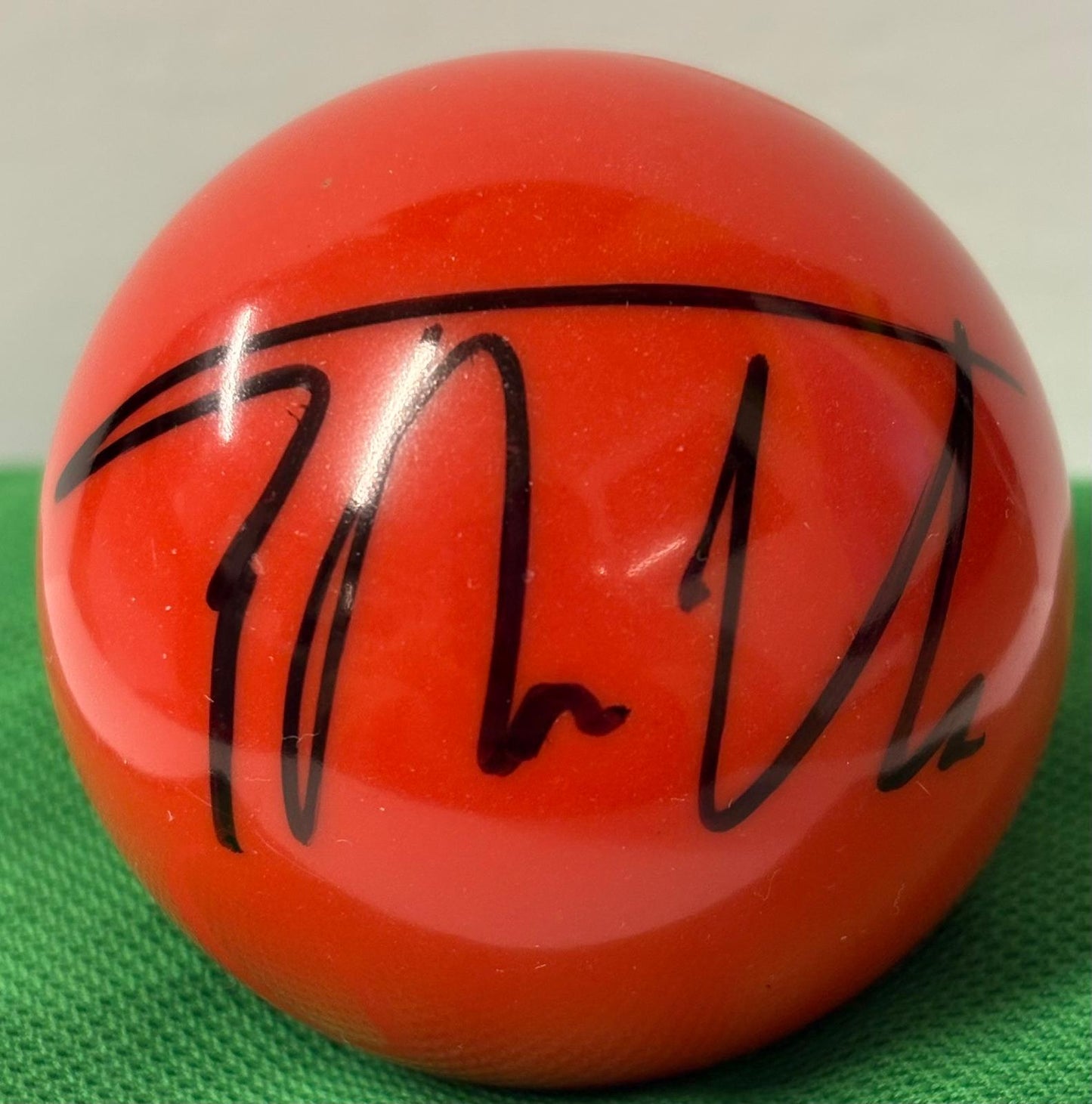 2x Ranking Event Winner Thepchaiya Un-Nooh Signed Red Snooker Ball + Dealer COA